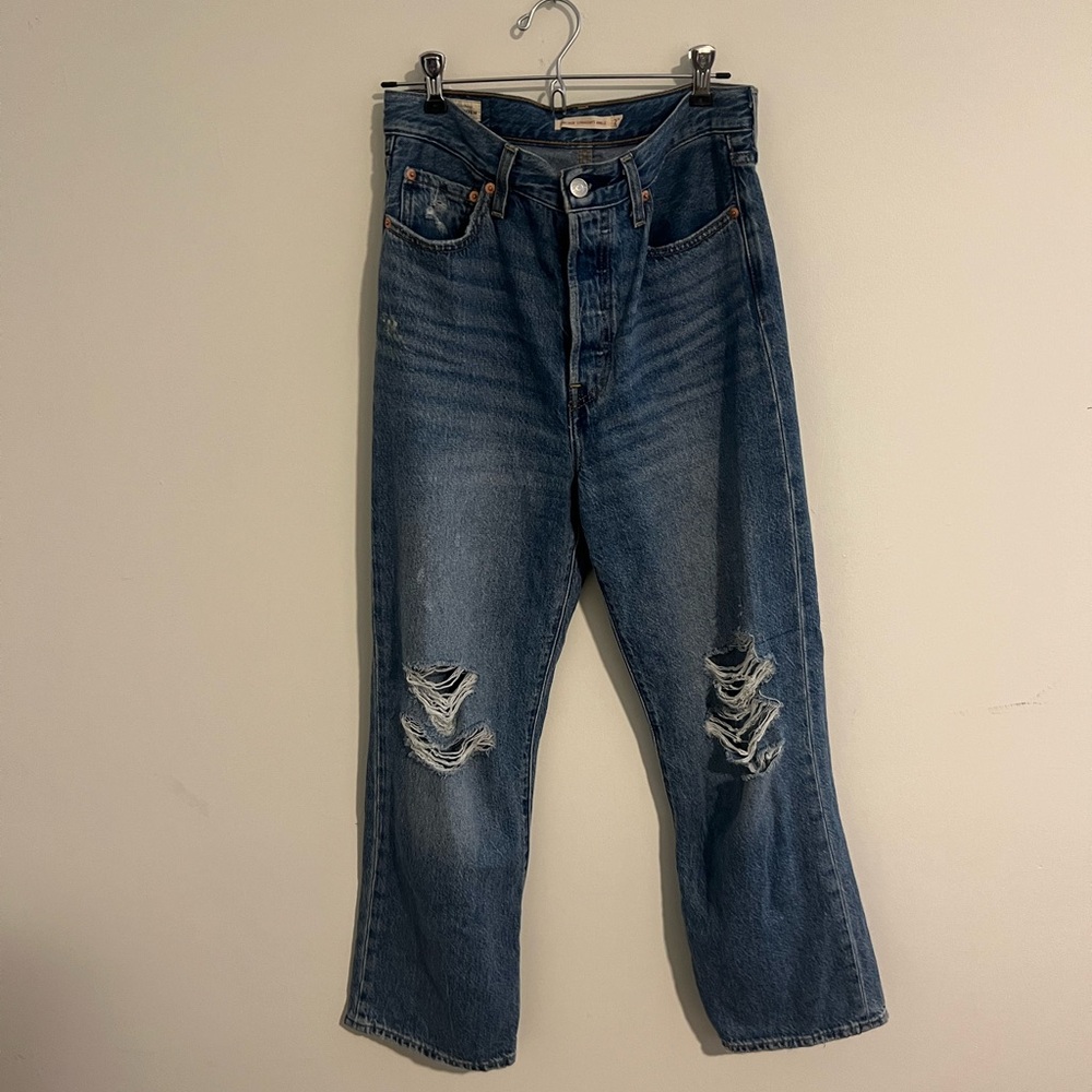 Levi’s ribcage ankle straight jeans size 27